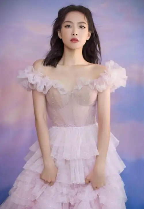 相关标签 宋茜宋茜女神气质甜美白皙 内容简介