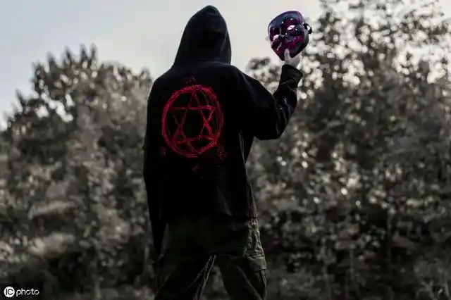 霸气社会句-霸气狠话大全句句经典,混社会硬句子霸气十足