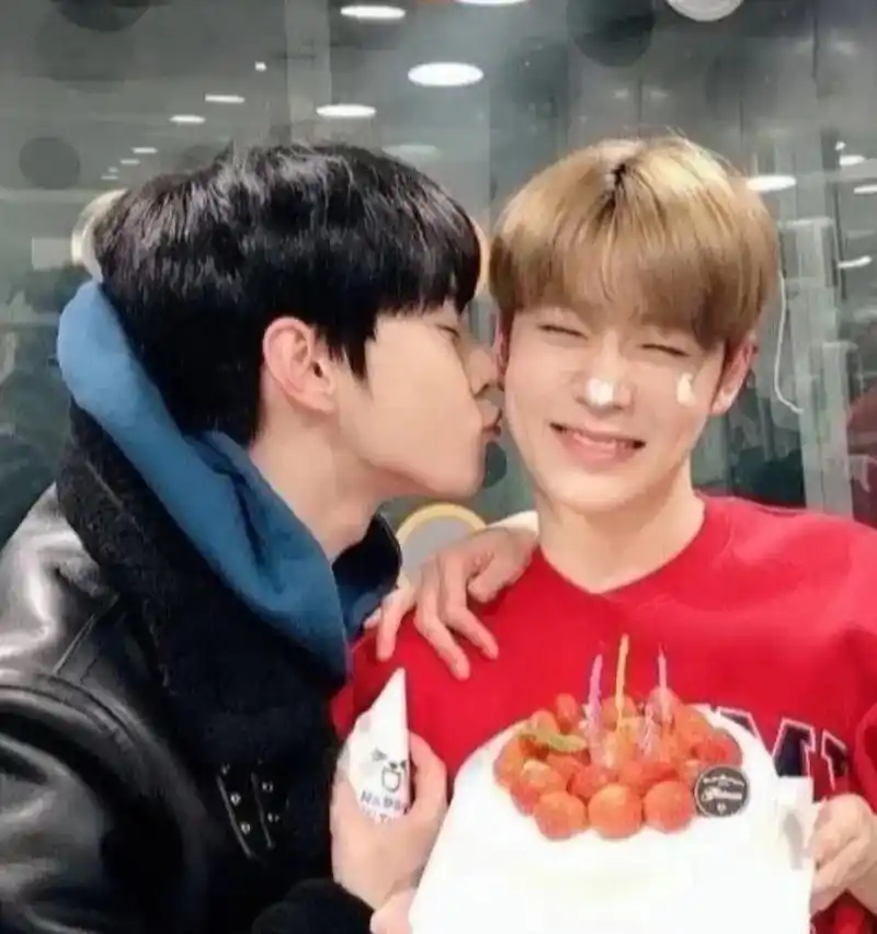 都给我叁!#郑在玹 #金道英#nct #fyp #向全世 - 抖音