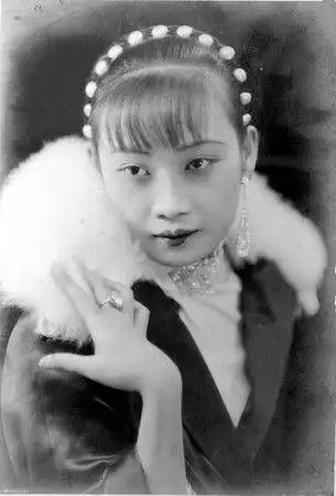 老明星# #胡蝶# #民国第一美女# #电影# # 老上海