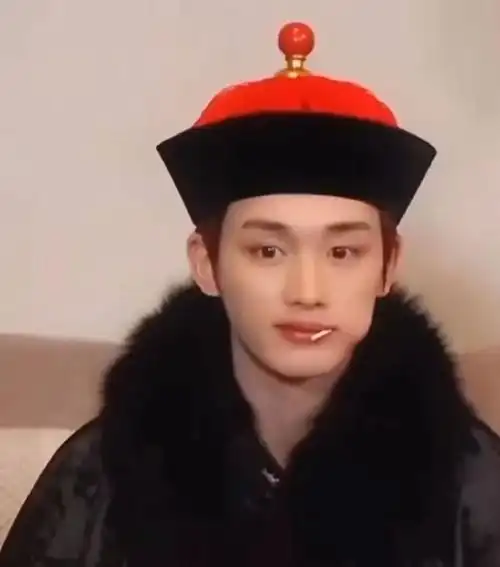 别的队友玩游戏是输赢局,到怨种竹马张真源和严浩翔这直接变"生死局".