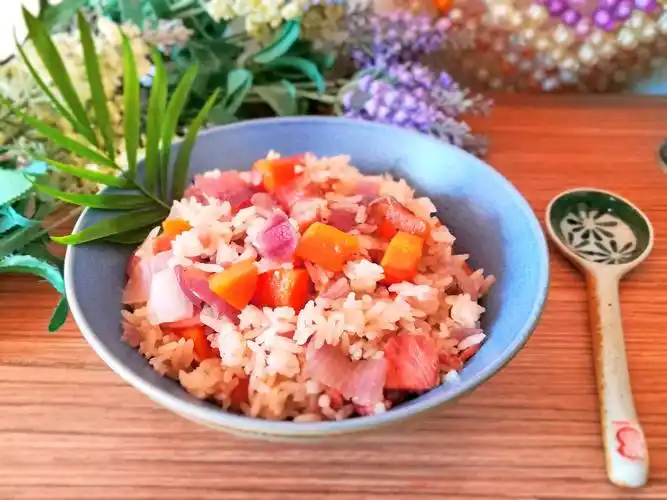 懒人快手-培根饭