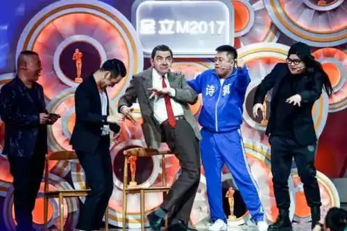 编剧,希望可以从欢乐喜剧人的舞台学习一些影视剧中没有的技巧和创意