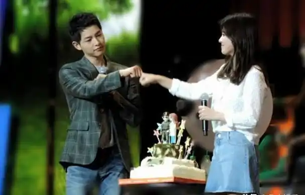 有一种体面叫"离婚后",宋慧乔不声不响,就让宋仲基丢盔卸甲