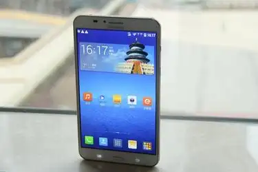 7寸8核酷派大神9976a引领大屏手机潮流