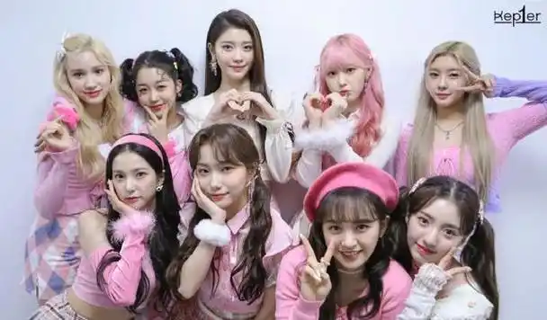 女团kep1er,是在2021年mnet生存节目《girls planet 999》中组建的