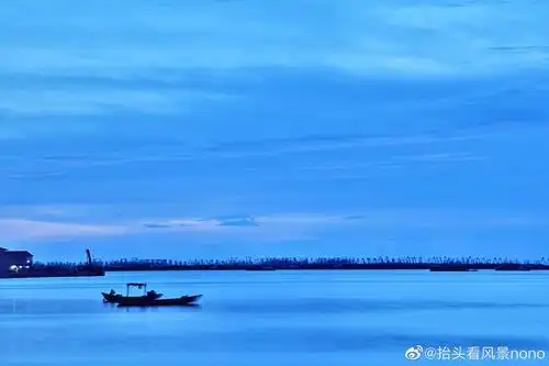 广西北海,淡蓝色的清晨和日暮