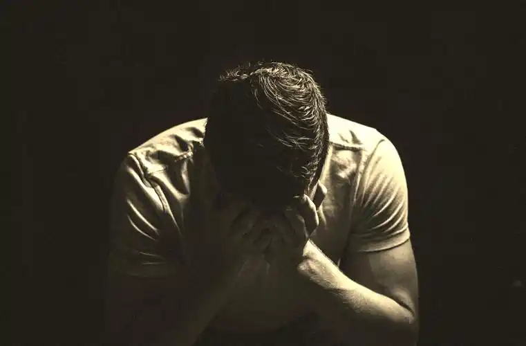 描写小失落的句子比较失落的句子