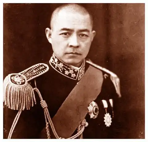 今天的这位主人公就是在战争中牺牲的张自忠将军.在张