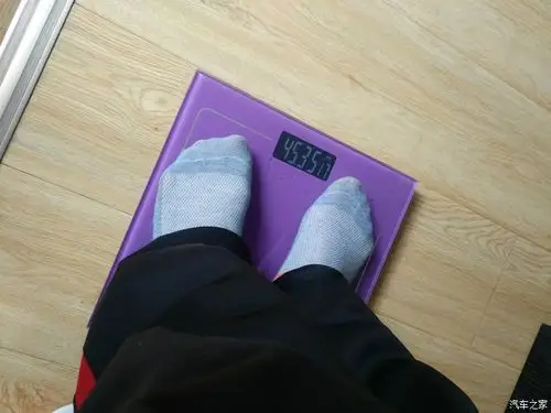 4斤,也就是200克.