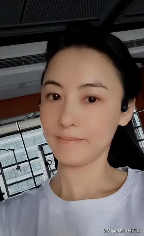 给9位素颜好看的女演员排个名,袁泉第7,颜丙燕第8,关之琳第2