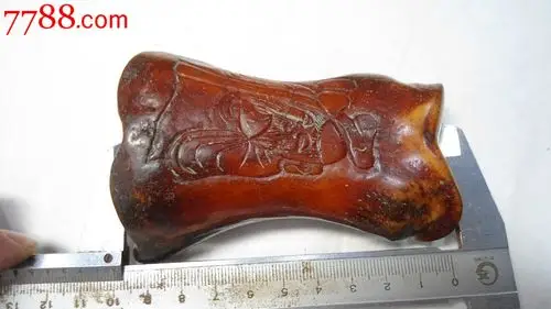 一线收到的老骨头雕件