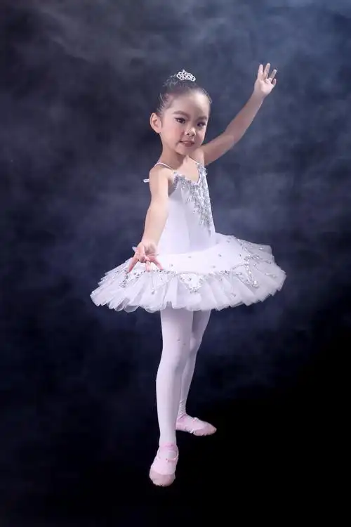 2018乐乐舞蹈艺术照