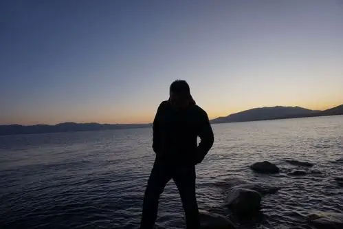 看到背影谁能看出我有多胖～～我又没吃你家大米