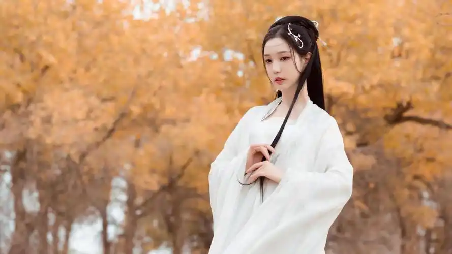 白衣飘飘小仙女温婉汉服写真,高清壁纸图片,大陆美女-回车桌面