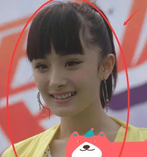 13年前的杨幂有多青涩?离开十级美颜后,粉丝真是捡到宝了