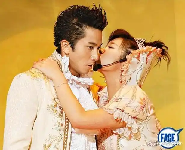 海王吴卓羲因与张馨予的床照事件引发轰动两人关系因此分手