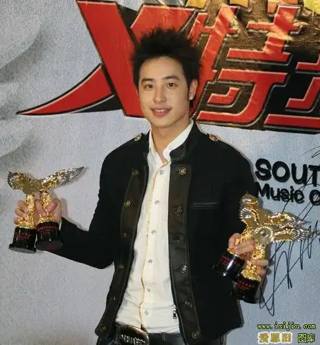 一组潘玮柏的老照片曝光一定有你没见过的