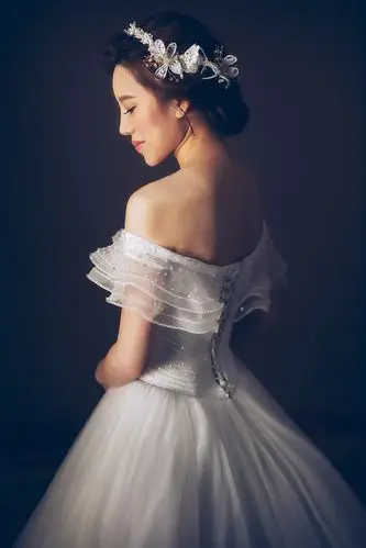 婚礼当天的新娘肖像不比婚纱照差