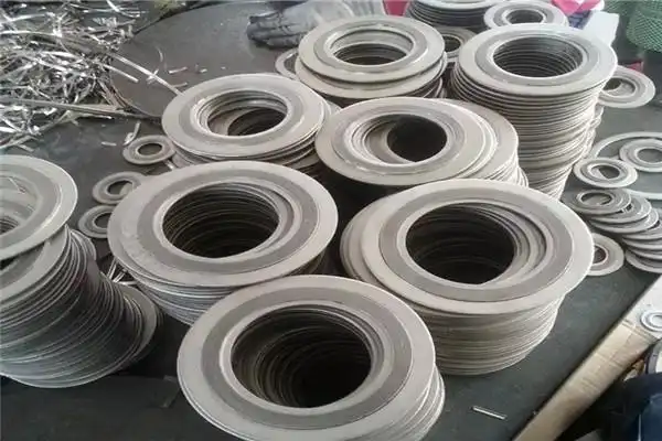 青阳县耐高温法兰密封304内外环不锈钢金属缠绕垫片性能参数