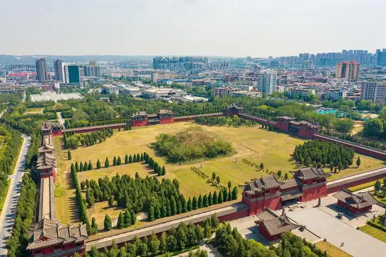 航拍巩义永昭陵