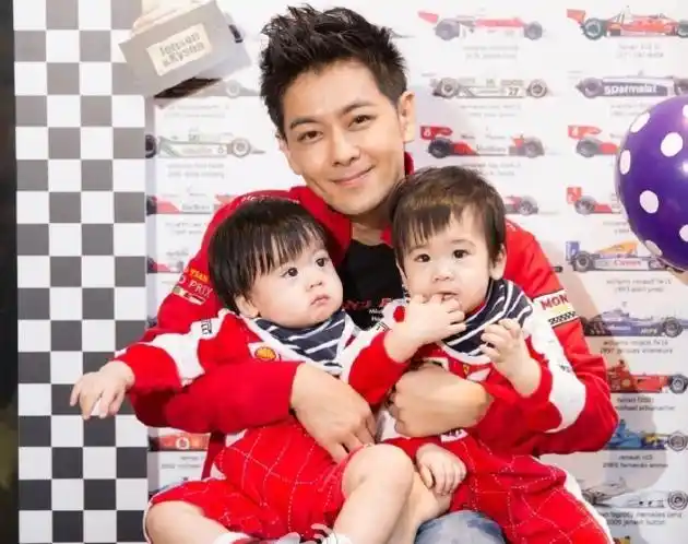 女神林志玲和冻龄男神林志颖有着这样的「关系」!完全看不出呢!