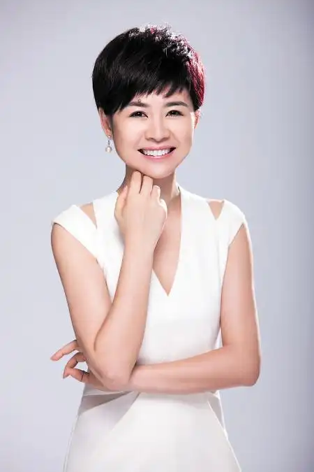 王燕(湖南卫视女主持人)_尚可名片