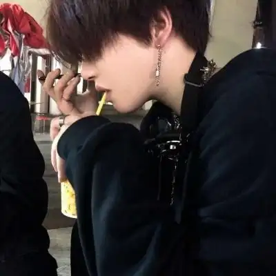 ins优质男生真人男生头像