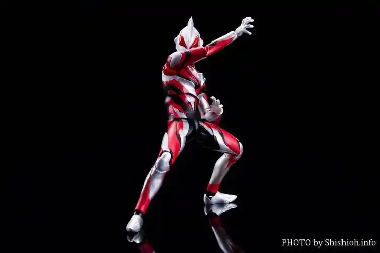 现货万代shf捷德奥特曼红眼蓝眼新生代基德geed手办