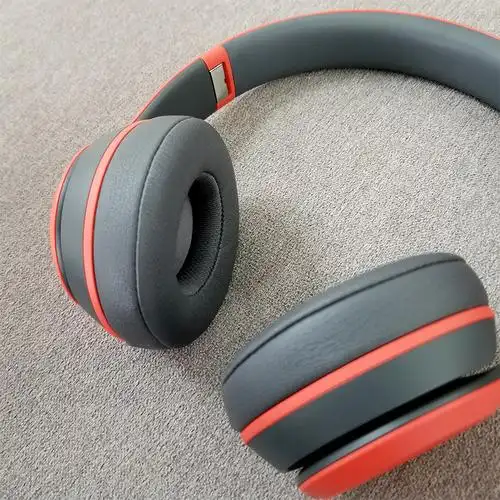 beats狗年限量版评测,献给特别的你