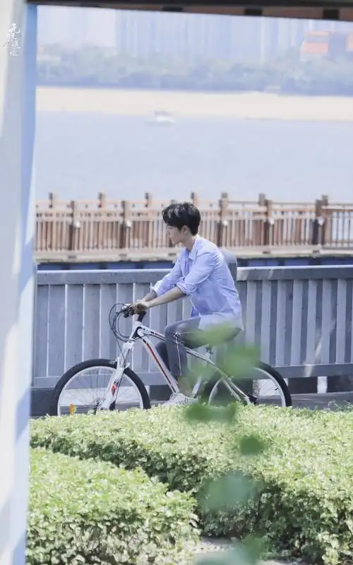 肖战《青春环游记2》状态恢复,顶级流量的身价一点都没有跌