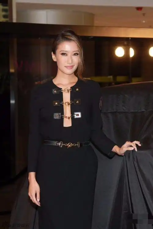 谢霆锋一家三口都未婚,老爸80多岁再分手,妹妹谢婷婷也难逃怪圈