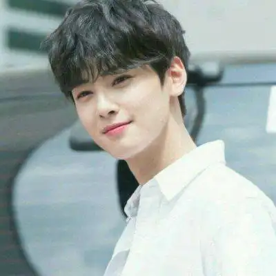 男生头像帅帅的小哥哥