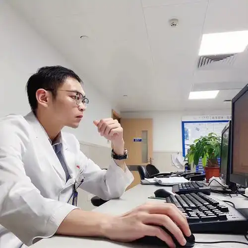 医生的工作日常6971