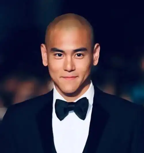 光头帅哥才是新一代斩女杀?