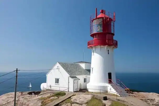 世界上著名的灯塔,充满异国情调和魅力,俯瞰大海的壮观景点