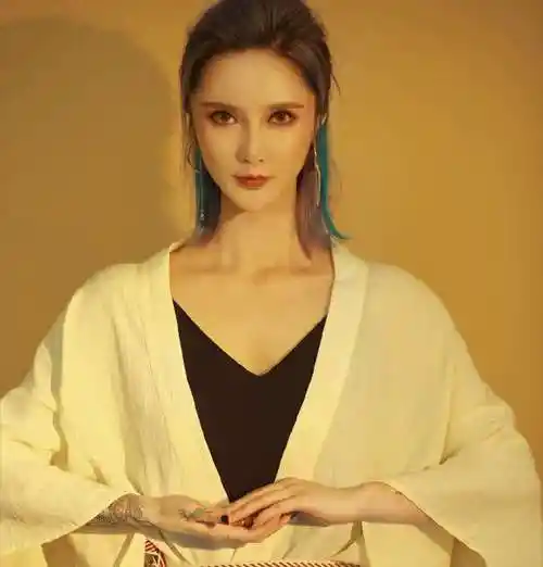 ck沉珂现状ck沉珂的老公