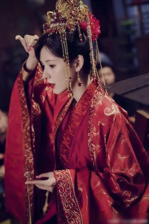 热播古装剧10位红衣美人鞠婧祎好仙白鹿美艳