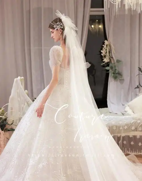 《晔玥》小拖尾轻婚纱2021新款主婚纱礼服宫廷简约秋冬显瘦泡泡袖