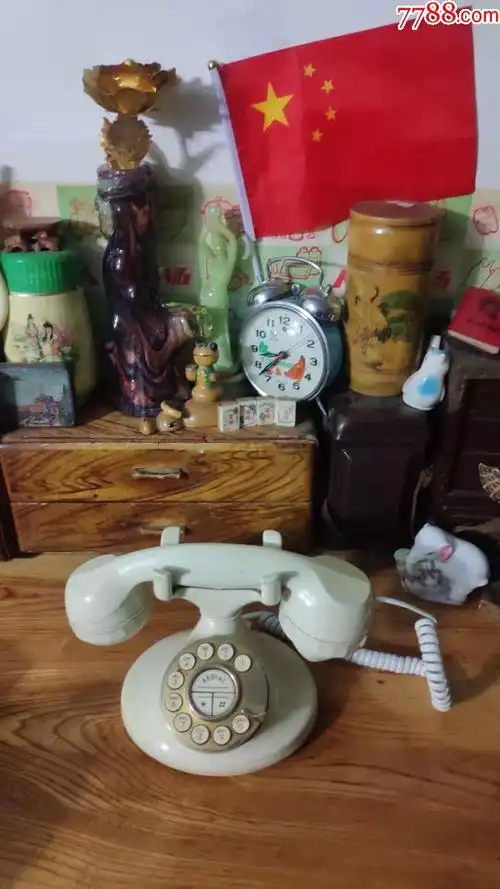 上世纪90年代外国老电话台式老电话机民俗老物品.