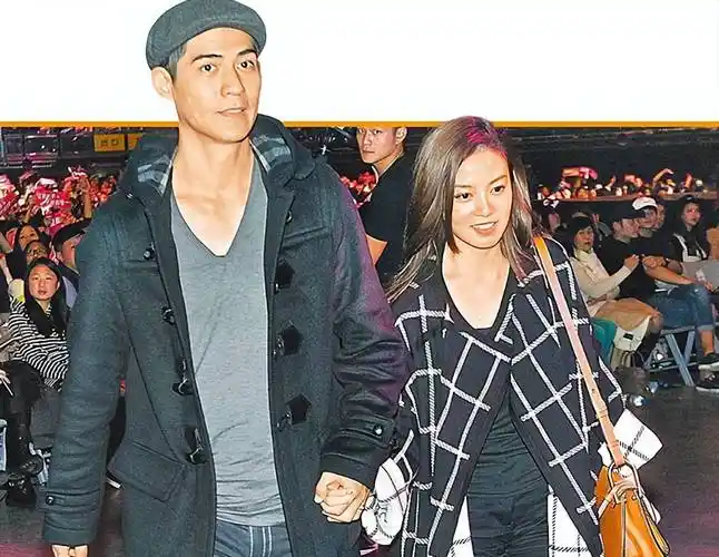 周渝民结婚8年公开与妻子相处细节,喻虹渊在婚姻里会不会太卑微