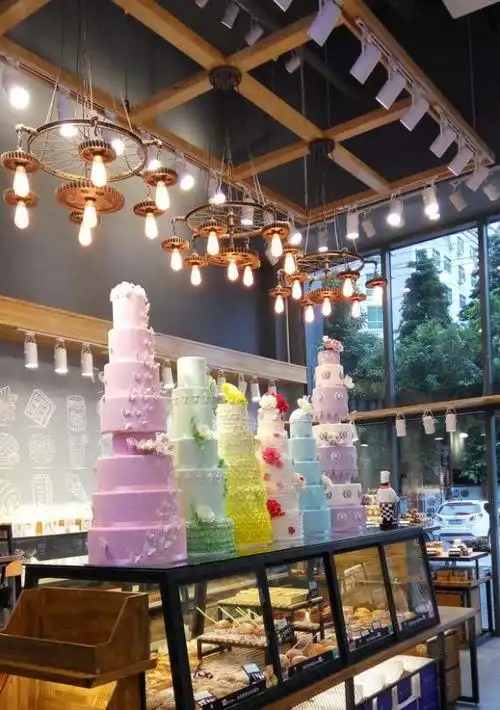 成都专业的甜品店装修公司/甜品店装修设计规划布局