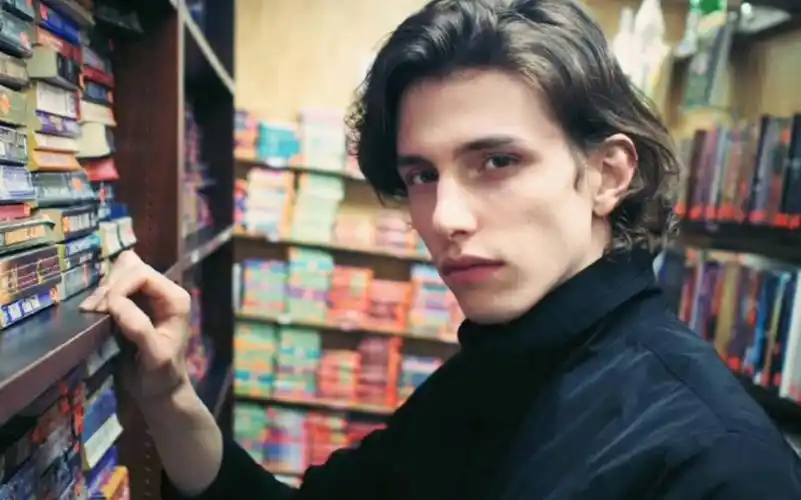 美籍韩国男模eric warner | 高颜值男神帅哥的盛世美颜-美女视频-搜狐