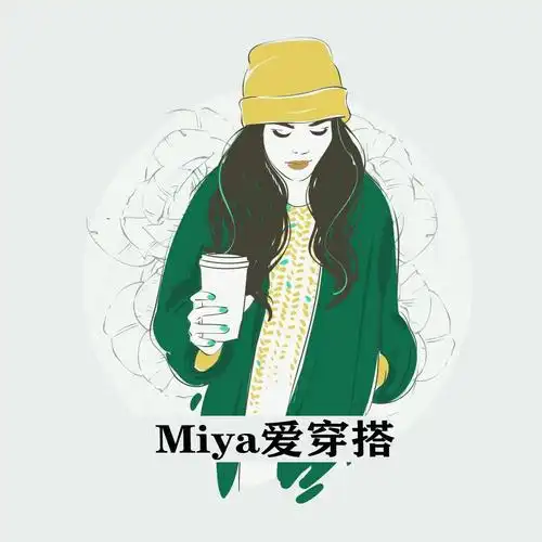 古力娜扎假期出游真高调!穿吊带裙露香肩,显得格外清新恬静