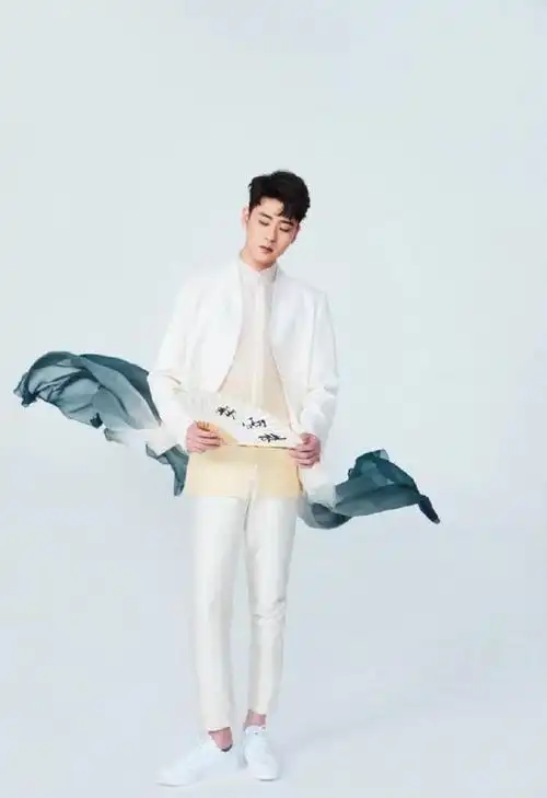 能量偶像人物志:热爱,让梦想长出翅膀——张云雷