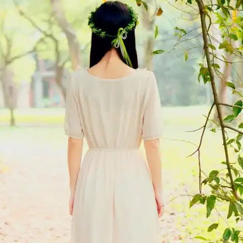 背影 小清新 女头像 by:李倩