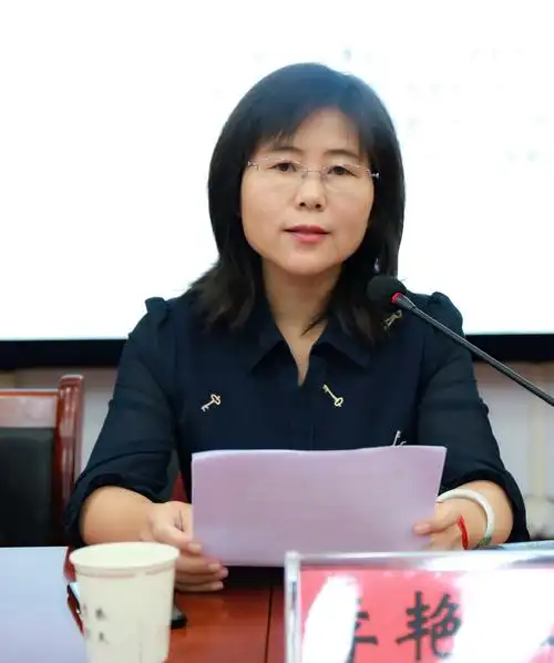 第一届秦文化论坛在我校举办