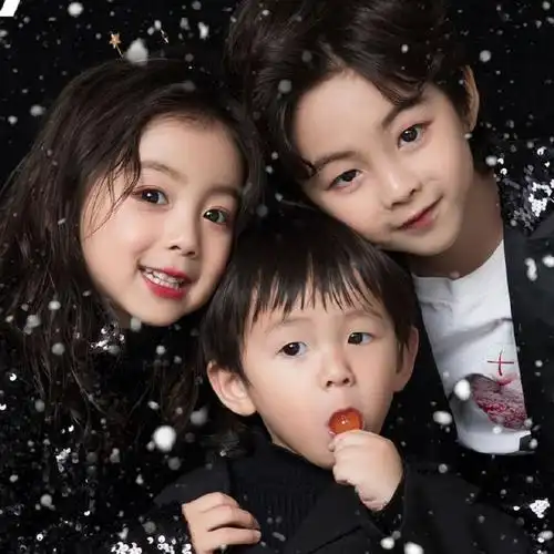 沈佳昕baby沈新博