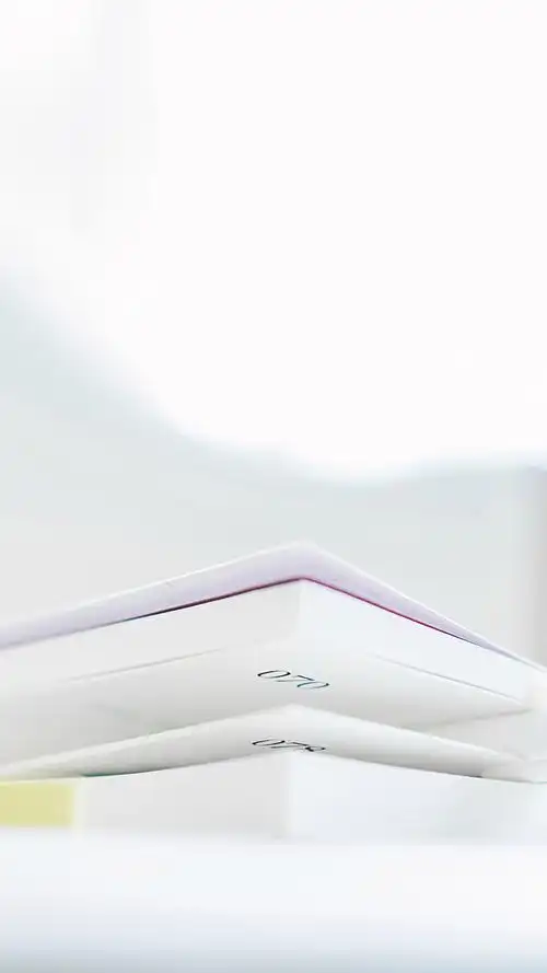 白色系小清新唯美手机壁纸图片