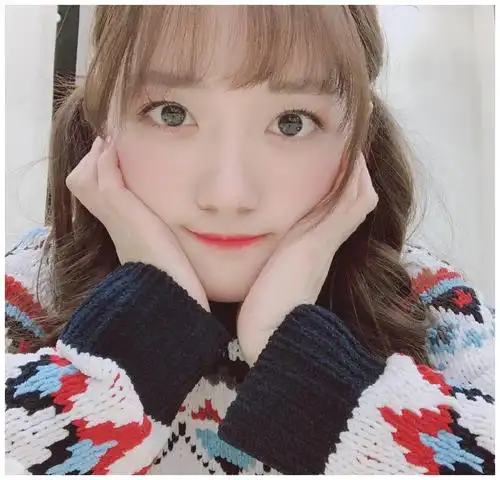 女团snh48万丽娜的图集